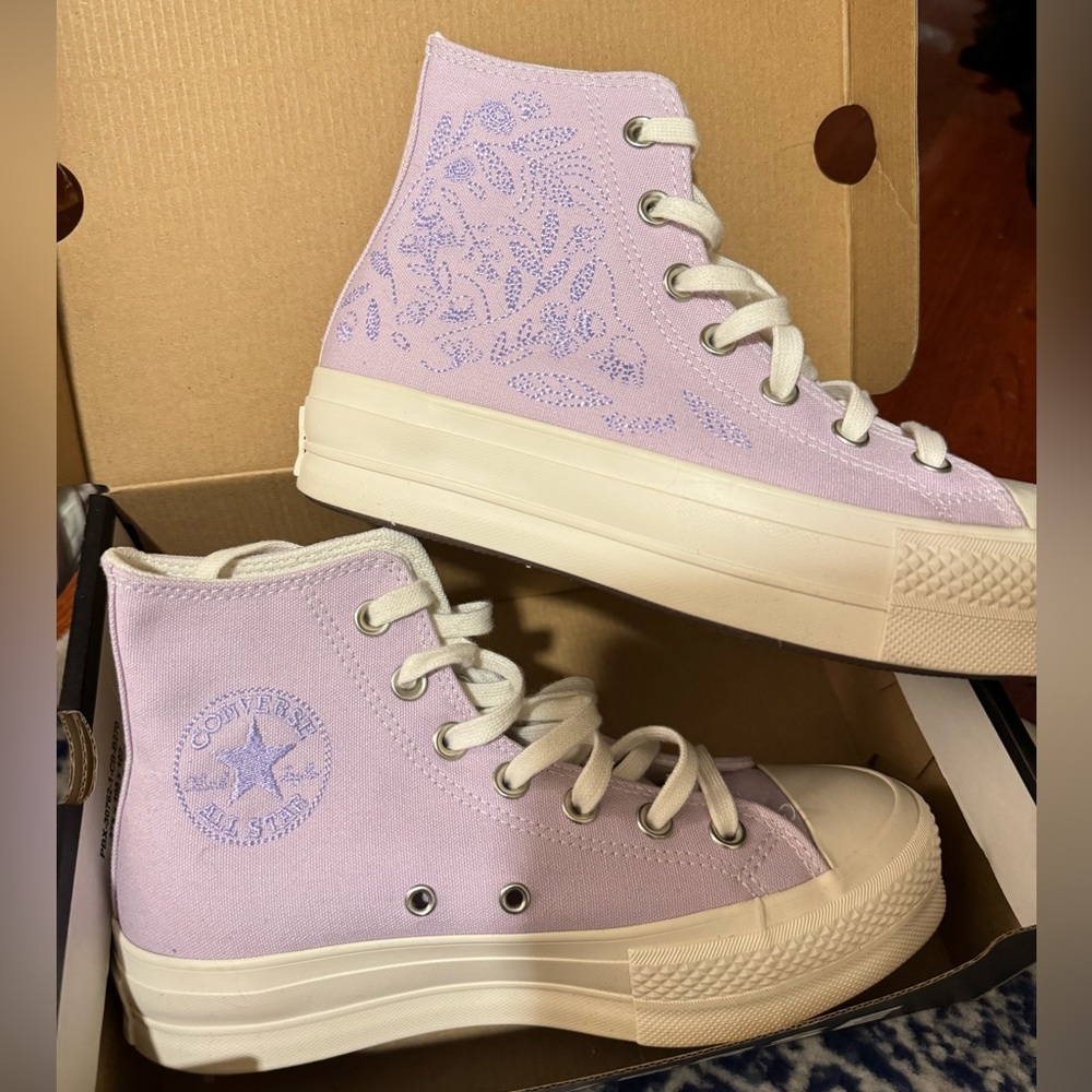 Purple platform embroidered Converse